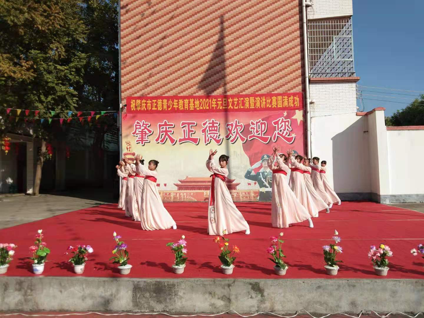 成果导向，注重综合能力培养